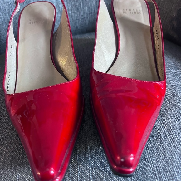 Stuart Weitzman Glossy Red Slingback Heels - Picture 4 of 16